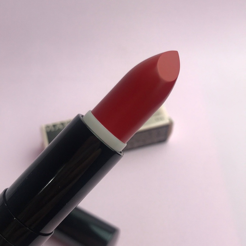 Mary Kay Matte Lipstick / Red Roma - Picture 11 of 16